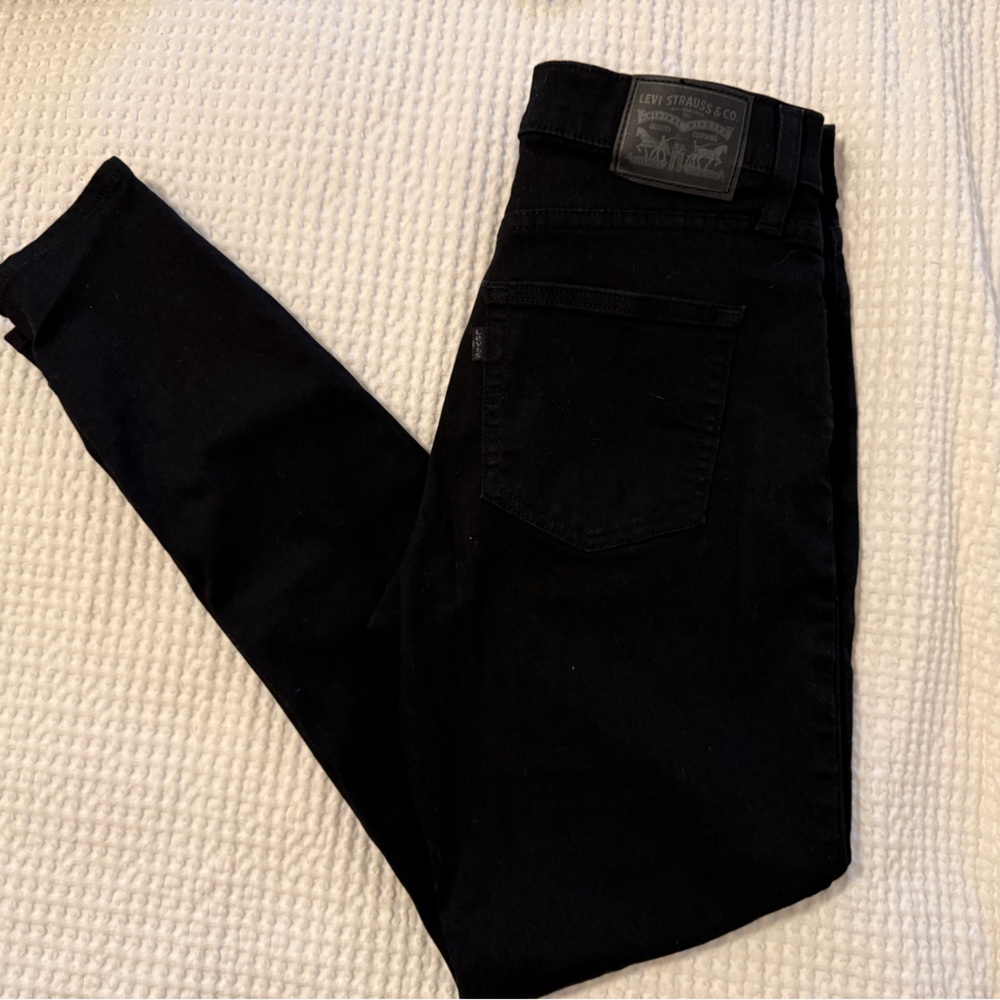 Levi's 720 High Rise Super Skinny - Black